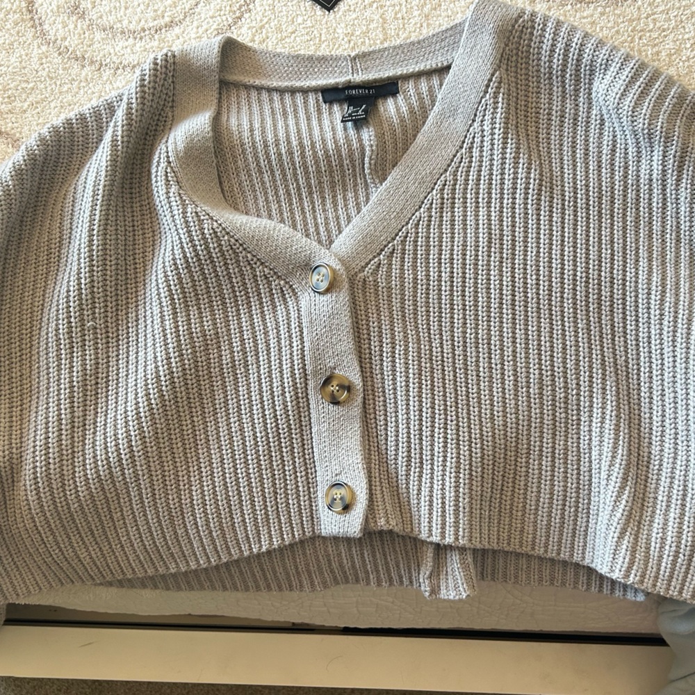Forever 21 sweater